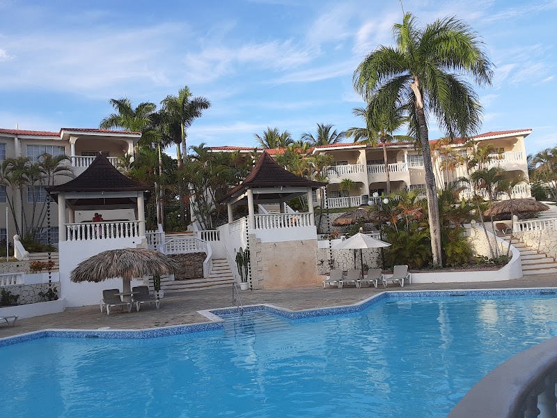 Residence Suite- Resort thumbnail 3