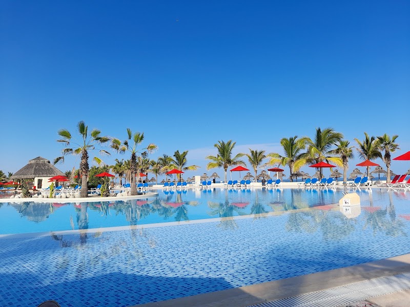 Royal Decameron Punta Sal thumbnail 3