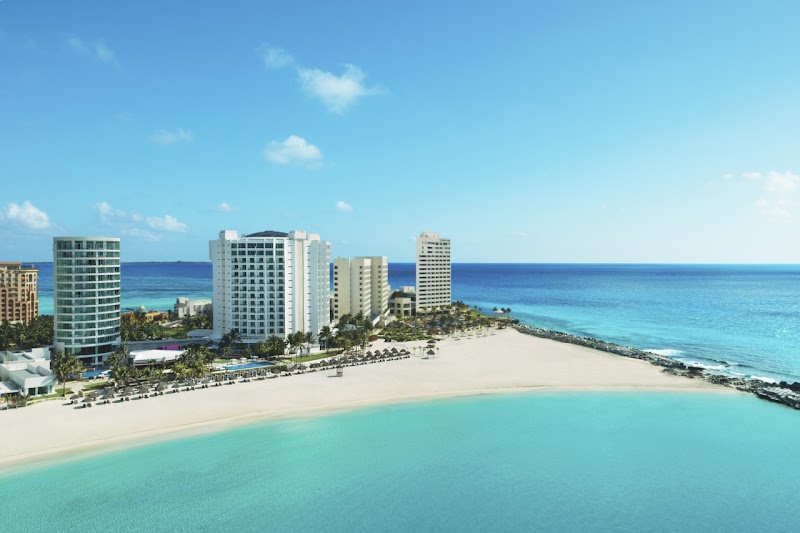 Krystal Grand Cancún All Inclusive thumbnail 5