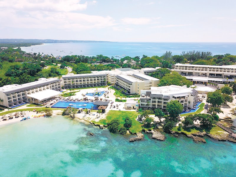 Royalton Negril, An Autograph Collection All-Inclusive Resort thumbnail 5