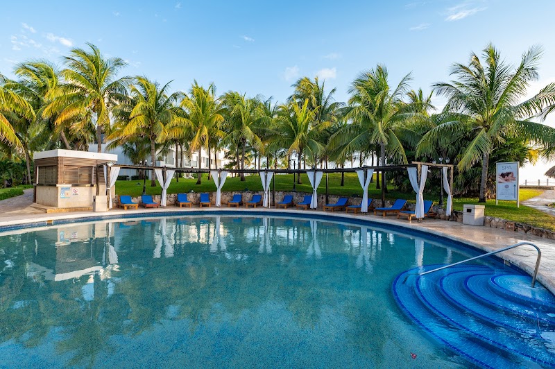Hotel Dos Playas Faranda Cancun thumbnail 3