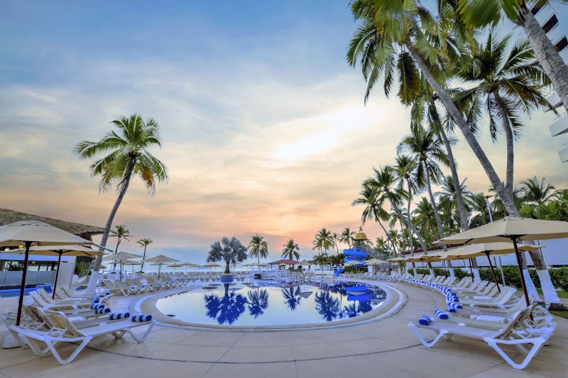 Hotel Krystal Ixtapa thumbnail 5