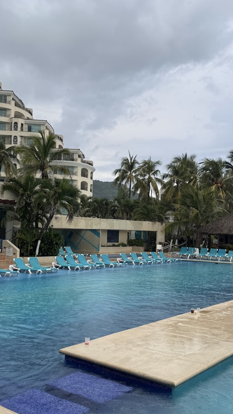 Hotel Fontan Ixtapa thumbnail 3