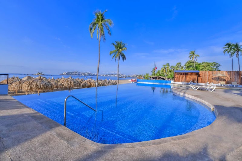 Krystal Beach Acapulco thumbnail 3