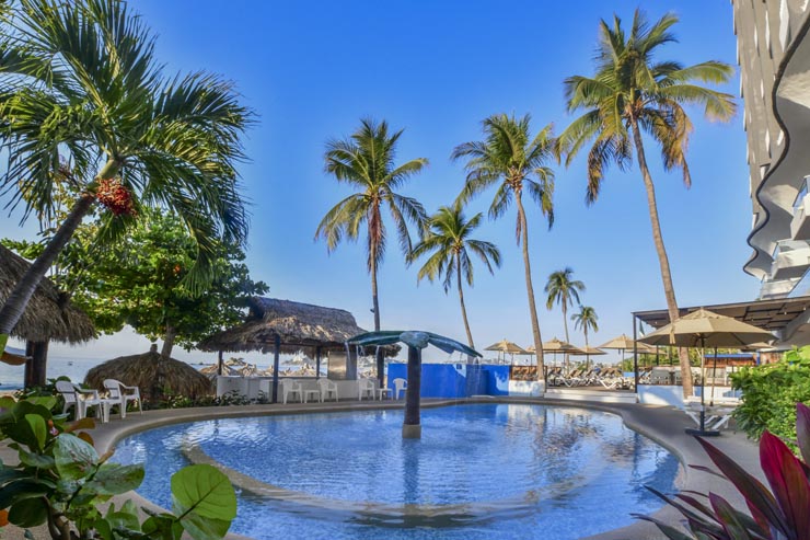 Krystal Beach Acapulco thumbnail 5