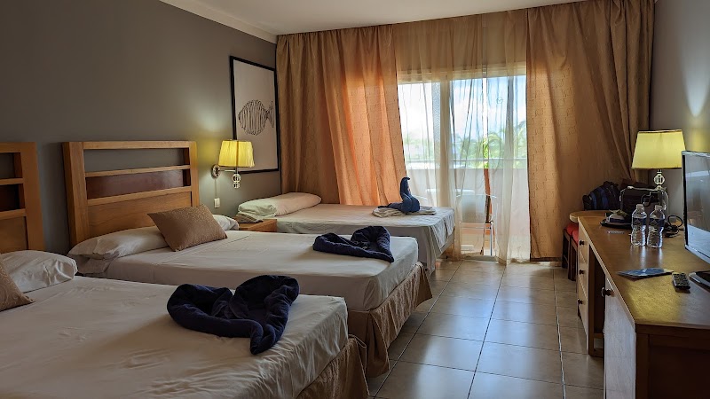 Playa Paraíso - Cayo Coco Beach Resort thumbnail 2