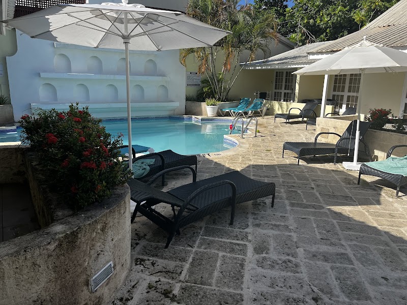 Island Inn Hotel thumbnail 3