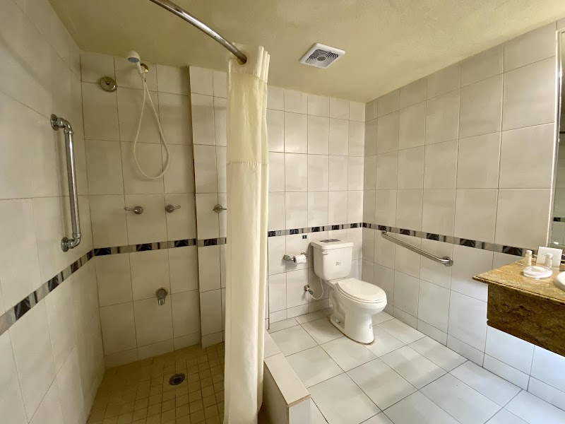 Accra Beach Hotel & Spa thumbnail 4