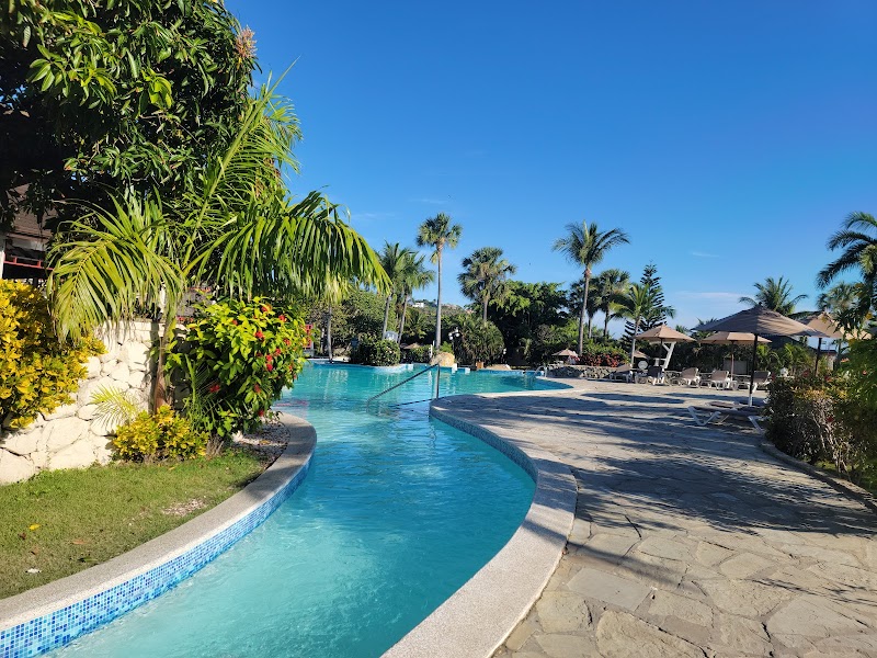 Lifestyle Tropical Beach Resort & Spa thumbnail 3