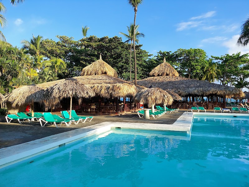 Playabachata Spa Resort thumbnail 3