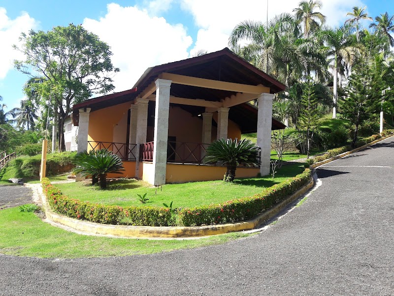 La Tambora Beach Resort thumbnail 4