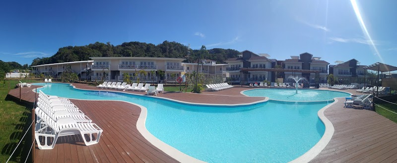 Henry Morgan Beach Resort 1