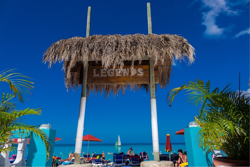 Legends Beach Hotel thumbnail 5