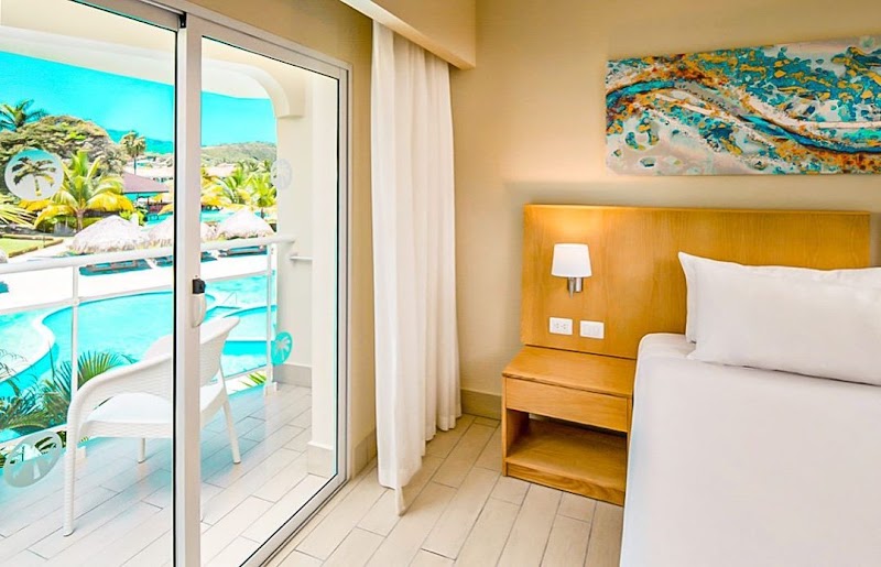 Cofresi Palm Beach & Spa Resort thumbnail 2