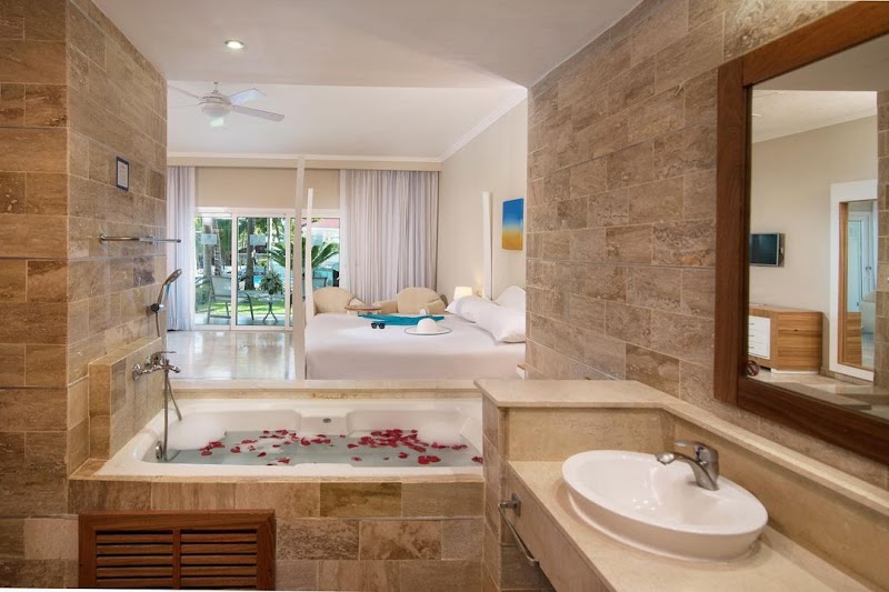 Cofresi Palm Beach & Spa Resort thumbnail 4