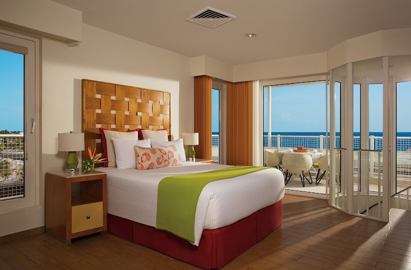 Sunscape Curacao Resort, Spa & Casino thumbnail 2