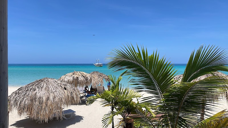 Fun Holiday Beach Resort thumbnail 4